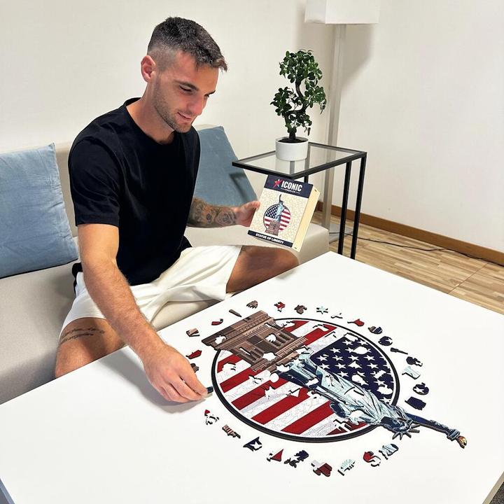 Produktbild Iconic Freiheitsstatue - USA -Holz Puzzle Grösse L (500 Teile) (500 Teile)