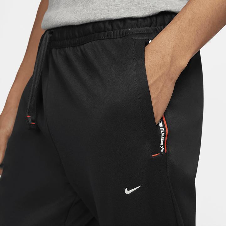 Actual product image Nike DD9541-010 (S)