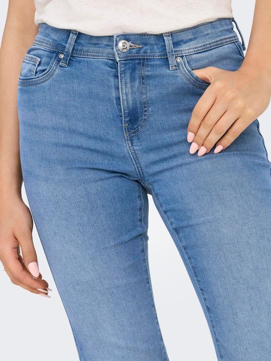 Image du produit Only ONLWOW Mittlere Taille Ausgestellt Jeans Flared fit jeans (32)