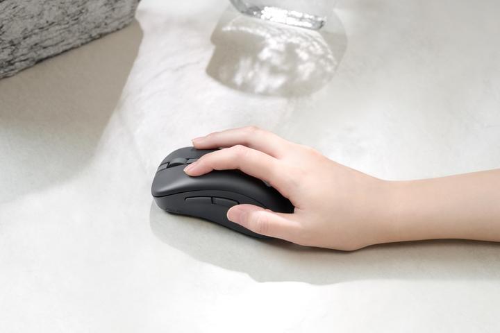 Produktbild ASUS Wireless Mouse | MD102 | Mouse | 2.4 GHz, Bluetooth | Dark Gray (Kabellos)