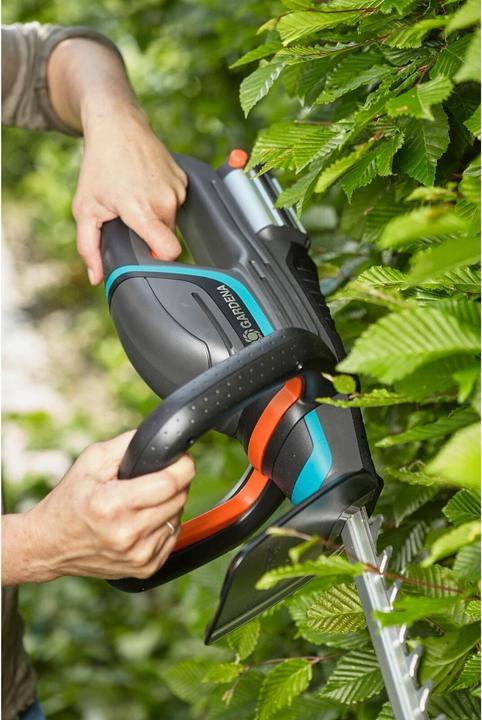Produktbild Gardena Comfort Cut Li-18/50 (Akkuheckenschere)