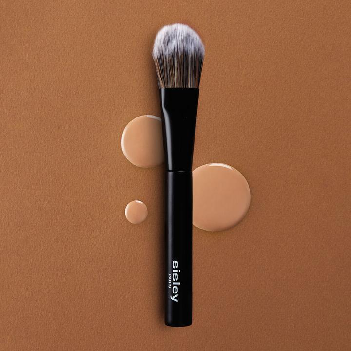 Actual product image Sisley Pinceau Fond de Teint Fluide (Foundation)