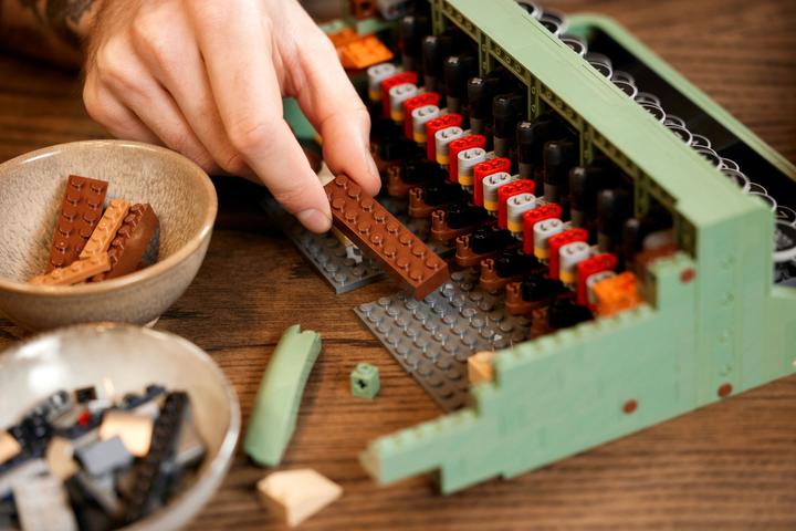 Image du produit LEGO Machine à écrire (21327, LEGO Ideas, LEGO difficiles à trouver)