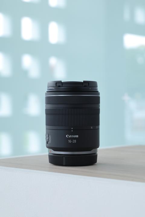 Actual product image Canon RF 16-28mm F2.8 IS STM (Canon RF, full size)