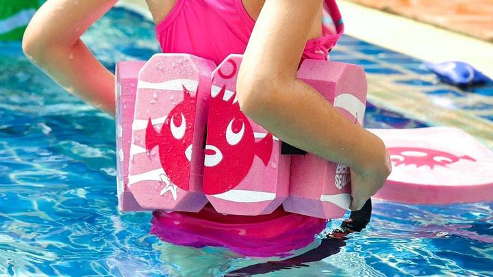 Actual product image Beco Swimming Belt
