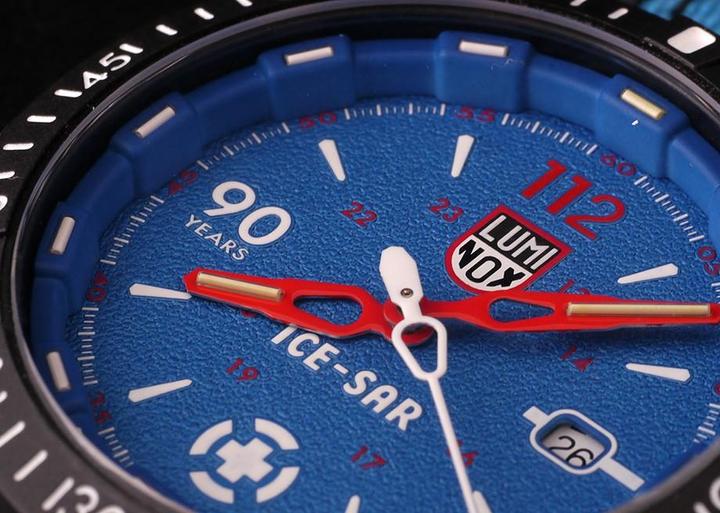 Actual product image Luminox Ice-Sar Arctic 1000 Series (Analogue wristwatch, Swiss made, 46 mm)