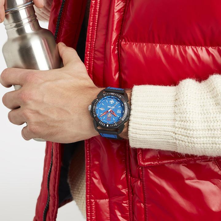 Actual product image Luminox Ice-Sar Arctic 1000 Series (Analogue wristwatch, Swiss made, 46 mm)