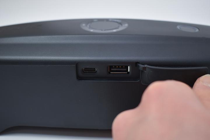 Actual product image Ctek CS Free 40-462 (12V, 20 A)