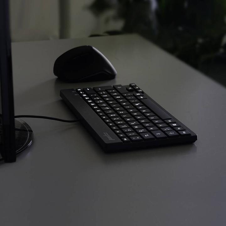 Produktbild Perixx PERIBOARD-326 DE, Beleuchtete USB-Tastatur, kabelgebunden, schwarz (DE, Kabelgebunden)