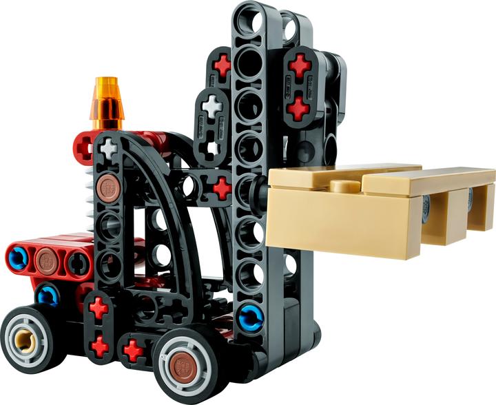 Actual product image LEGO 30655 Forklift truck with pallet (30655, LEGO Technic)