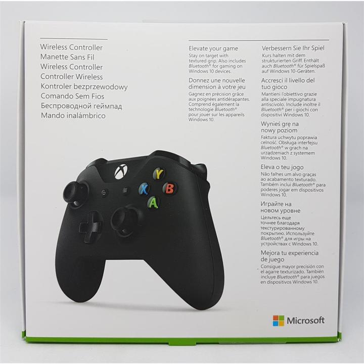 Actual product image Microsoft Xbox Wireless Controller - Black (PC, Xbox One X, Xbox Series X, Xbox One S, Xbox Series S)