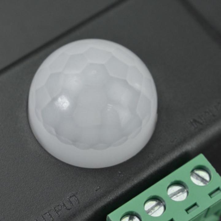 Produktbild DFRobot 12V/24V DC PIR Bewegungsmelder Modul