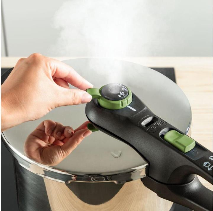 Produktbild Tefal Secure Trendy Schnellkochtopf (Dampfkochtopf, Edelstahl)