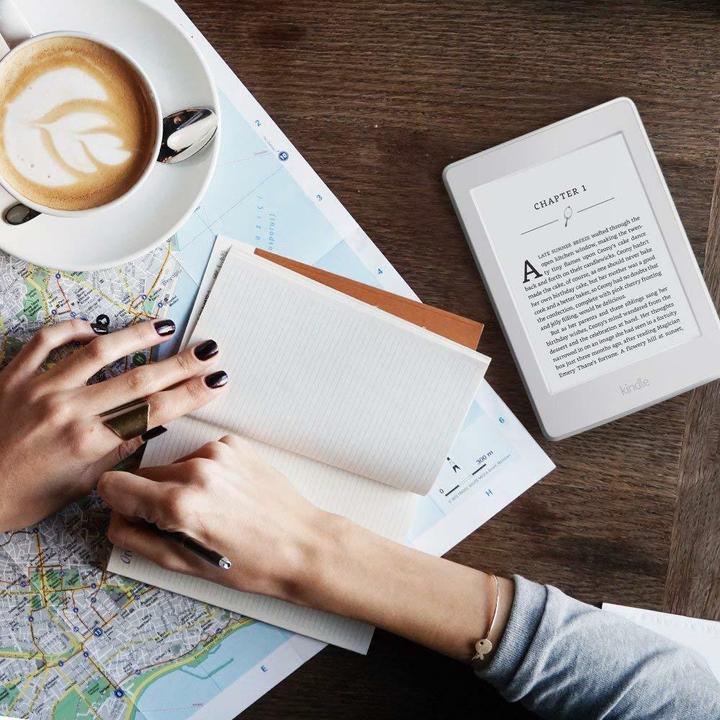 Image du produit Amazon Kindle Paperwhite (2015) (6", 4 Go, Noir)