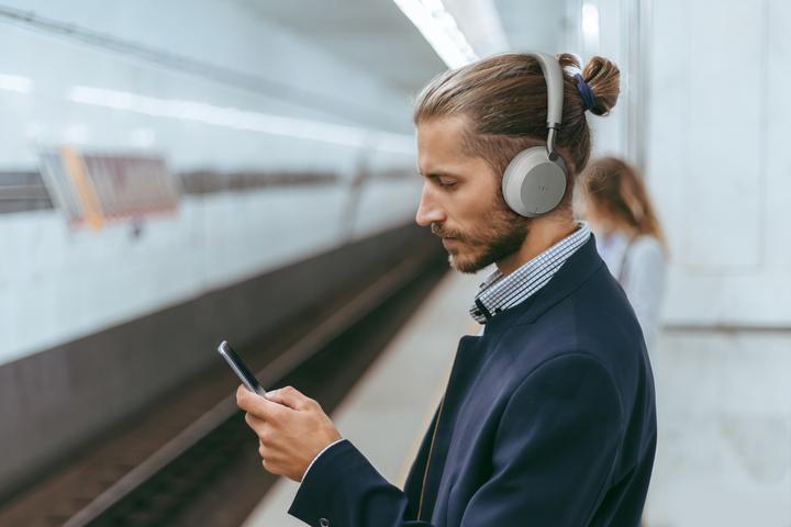 Immagine prodotto Yealink Auricolare Bluetooth BH72 UC grigio chiaro USB-A (Senza fili, USB-A)