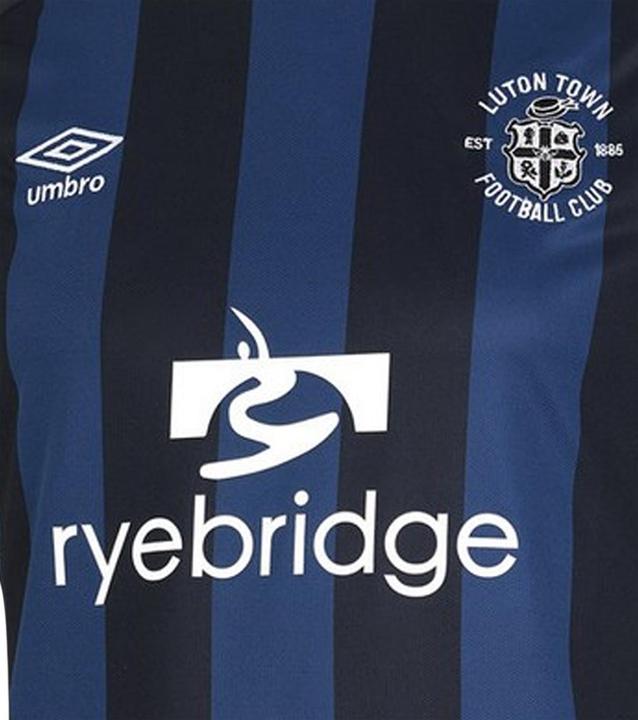 Actual product image Umbro Luton Town Fc 2223 Third Jersey (128)