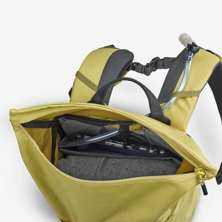 Actual product image Quechua Wanderrucksack Rolltop - NH500 Escape 16 L + 4 L khaki (21 l)