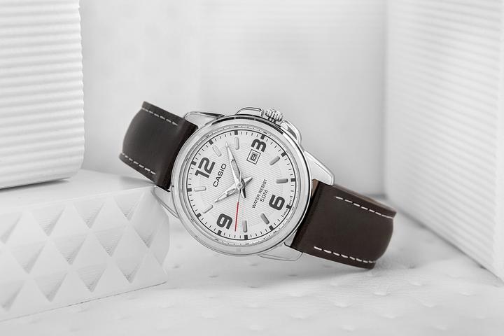 Actual product image Casio Ladies' watch LTP-1314L-7AVDF + BOX