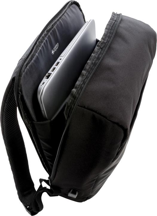 Actual product image Swiss Peak RFID Anti-Theft Backpack (13 l)