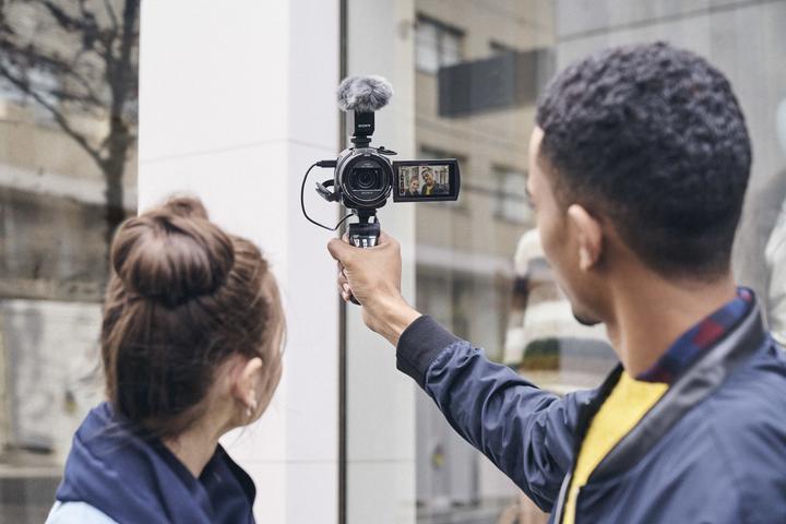 Image du produit Sony FDR AX43 4K - (EU) (8.29 Mpx, 25p, 20 x)