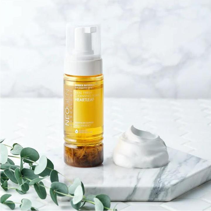 Actual product image Neogen Dermalogy Real Fresh Foam Heartleaf (Foam, 120 ml)