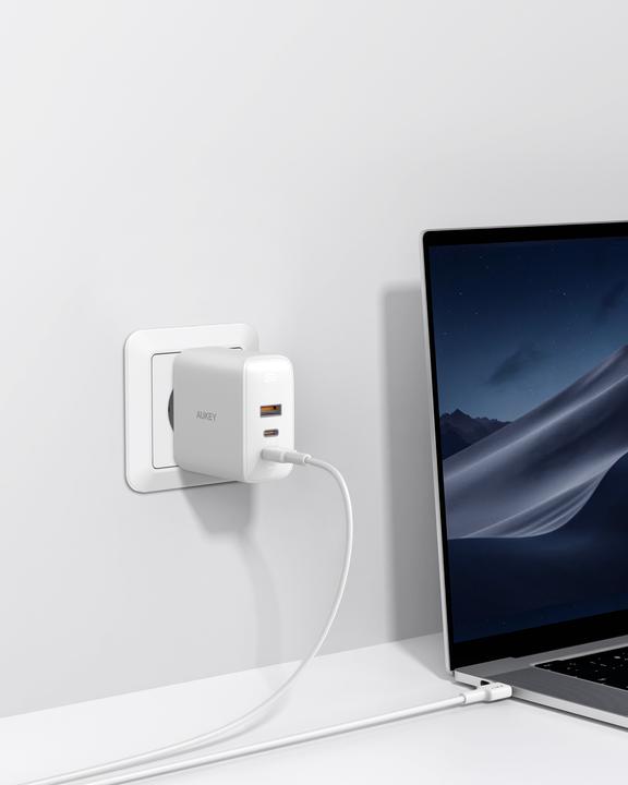 Produktbild Aukey Omnia PA-B6S + USB C Kabel (90 W)