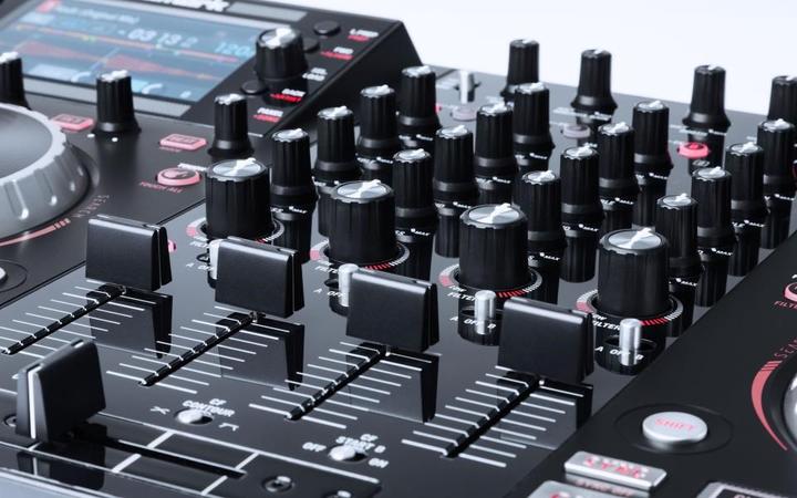 Produktbild Numark Nvii
