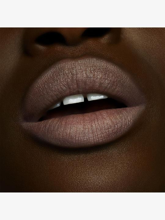 Produktbild MAC Cosmetics Powder Kiss Liquid Lipcolour (978 Ferosh)