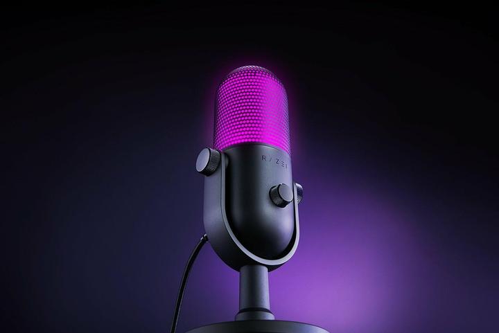 Actual product image Razer Seiren V3 Chroma