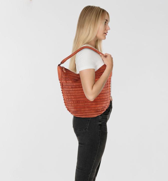 Produktbild FredsBruder Riffeltier S Schultertasche Leder 33 cm