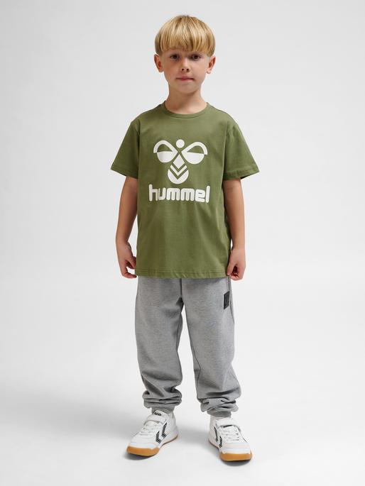 Actual product image hummel hmlTRES T-SHIRT S/S (176)