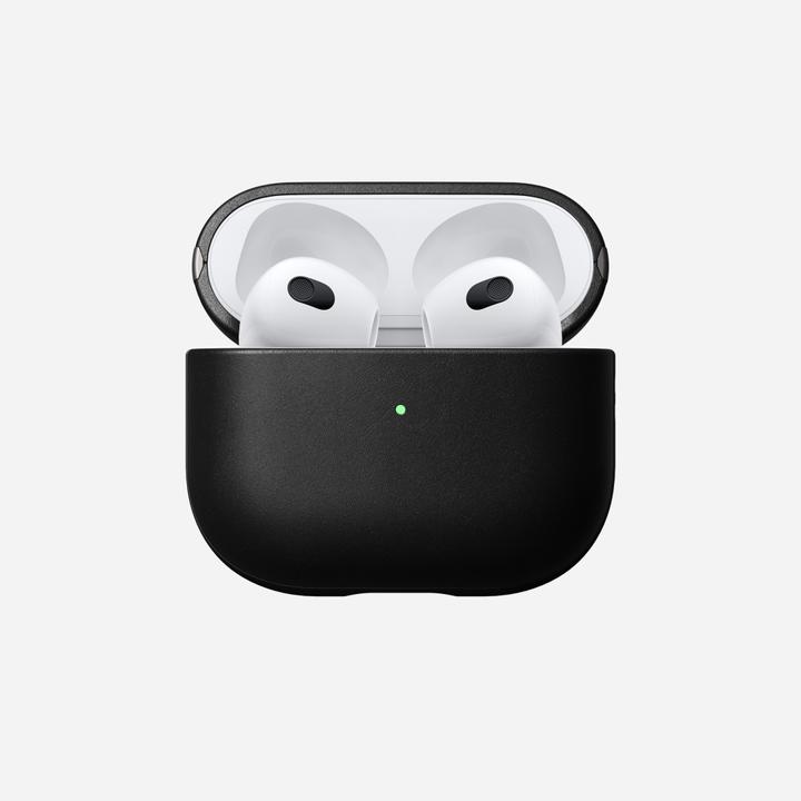 Actual product image Nomad Transport Case AirPods (3rd Gen.) Leather Black (Headphone sleeve)