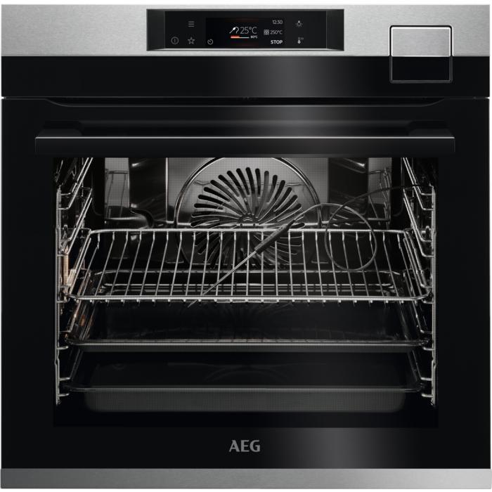 Actual product image AEG BSE79228BM
