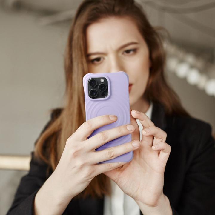 Actual product image OEM Back panel cover Silicone Zephyr Mag Cover compatible with MagSafe do IPHONE 16 lilac (Apple iPhone 16)