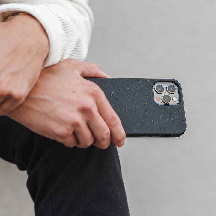 Actual product image Woodcessories BioCase (Apple iPhone 11 Pro Max)