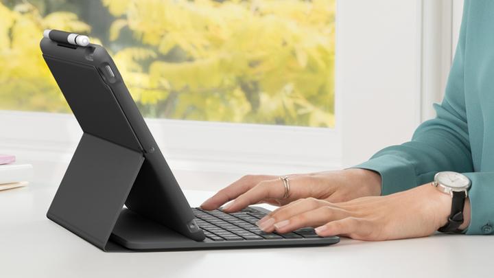Image du produit Logitech folio mince (CH, iPad 2019 (7e gène), iPad 2020 (8. Gen), iPad 2021 (9e génération))