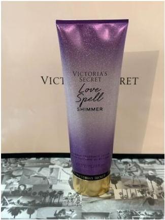 Produktbild Victoria's Secret Victorias Secret - Love Spell Shimmer Body Lotion 236ml (Körperlotion, 236 ml)
