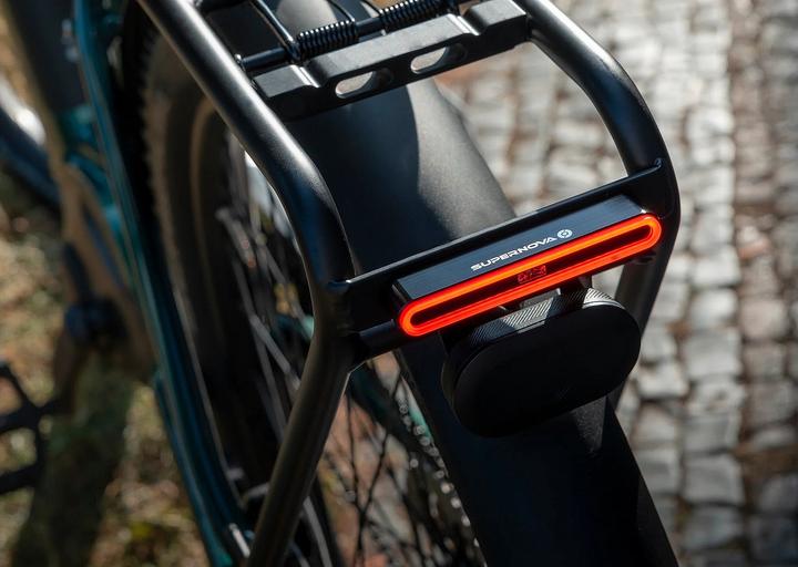 Produktbild Supernova Rücklicht TL3 MAX - Bremslicht mit Verzögerungssensor