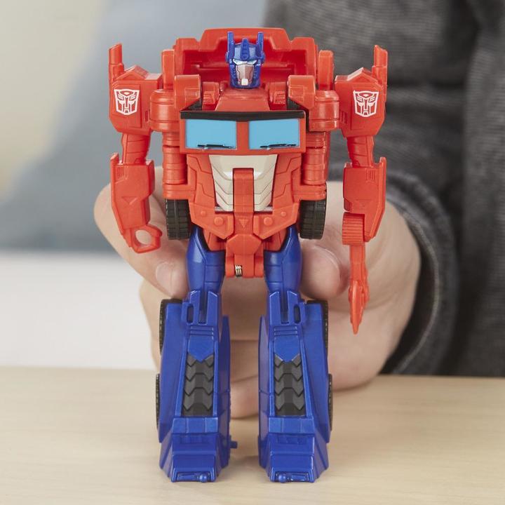Actual product image Hasbro Energon Axe Attack Optimus Prime