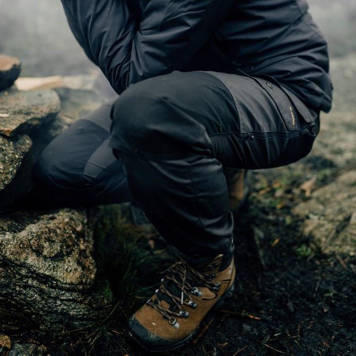 Actual product image Fjällräven Women's Vidda Pro Ventilated Trousers (L)