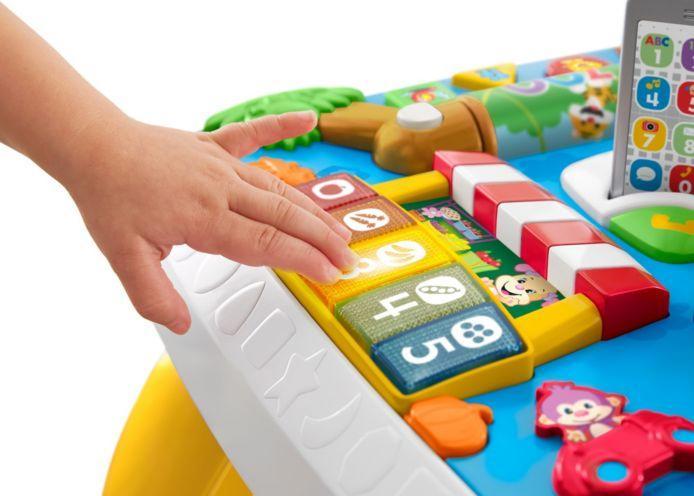 Image du produit Fisher-Price Table d'apprentissage Laugh & Learn Puppy's Around the Town (en anglais)