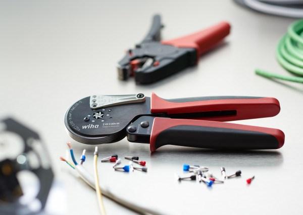Actual product image Wiha Crimping tool (210 mm)