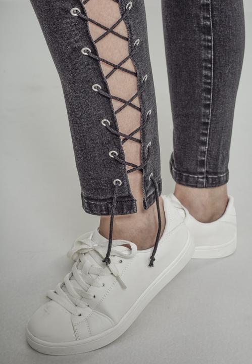 Actual product image Urban Classics Ladies Denim Lace Up Skinny Pants (29)