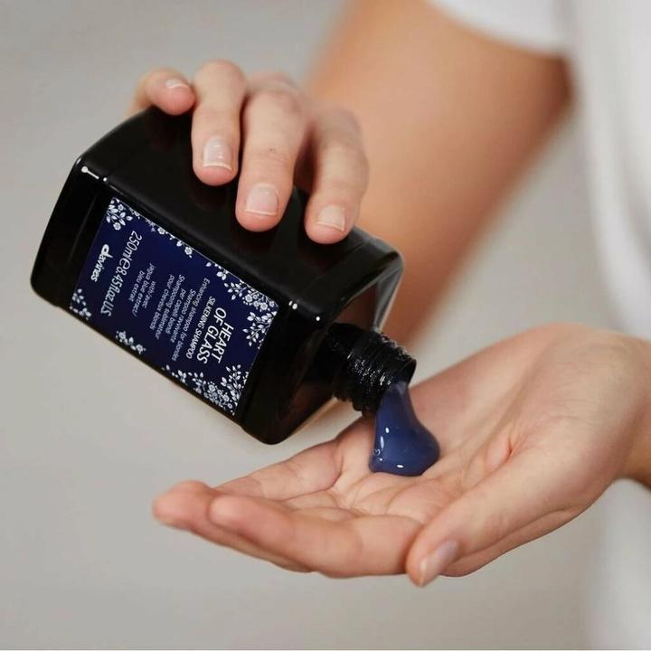 Actual product image Davines Heart of Glass - Silkening Shampoo (90 ml, Silver shampoo)
