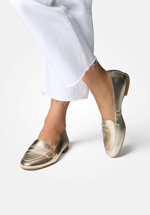 Image du produit Paul Green Cet escarpin en cuir souple séduit par sa simplicité et sa lanière. (39)