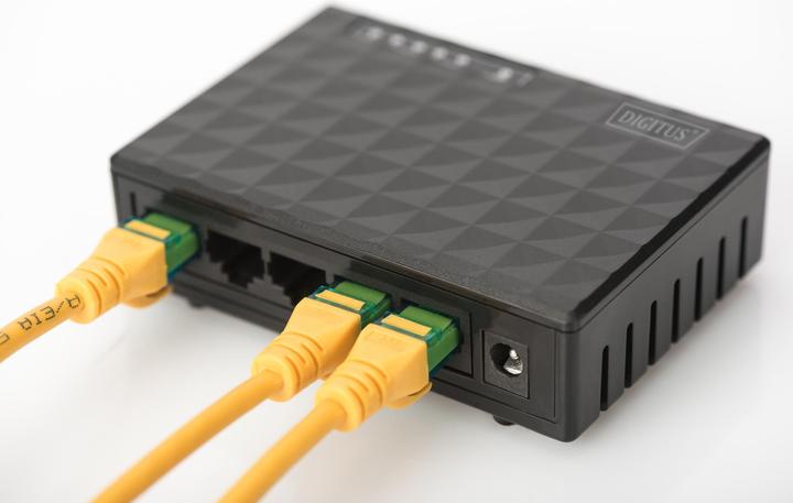 Actual product image Digitus Gigabit Desktop Switch, 5-port (5 ports)