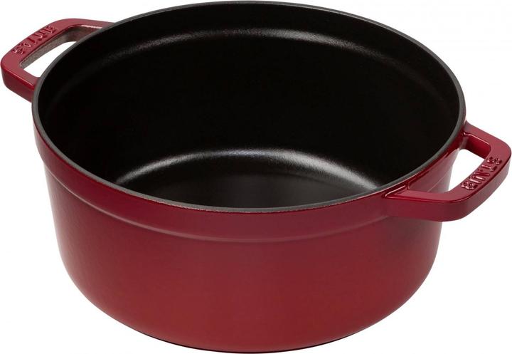Actual product image Staub Cocotte (24 cm, Casserole + Stewpot, Cast iron)