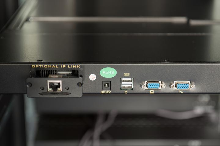 Actual product image Digitus Console modular 19" HD LCD KVM, 1 porta VGA, tastiera francese