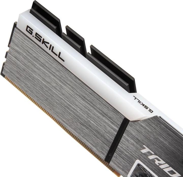 Actual product image G.Skill Trident Z RGB (2 x 8GB, 3200 MHz, DDR4-RAM, DIMM)