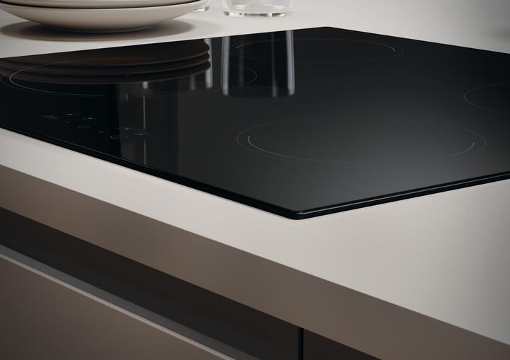 Immagine prodotto Candy Idea CI642CBB Nero Piano cottura a induzione integrato da 59 cm a 4 zone